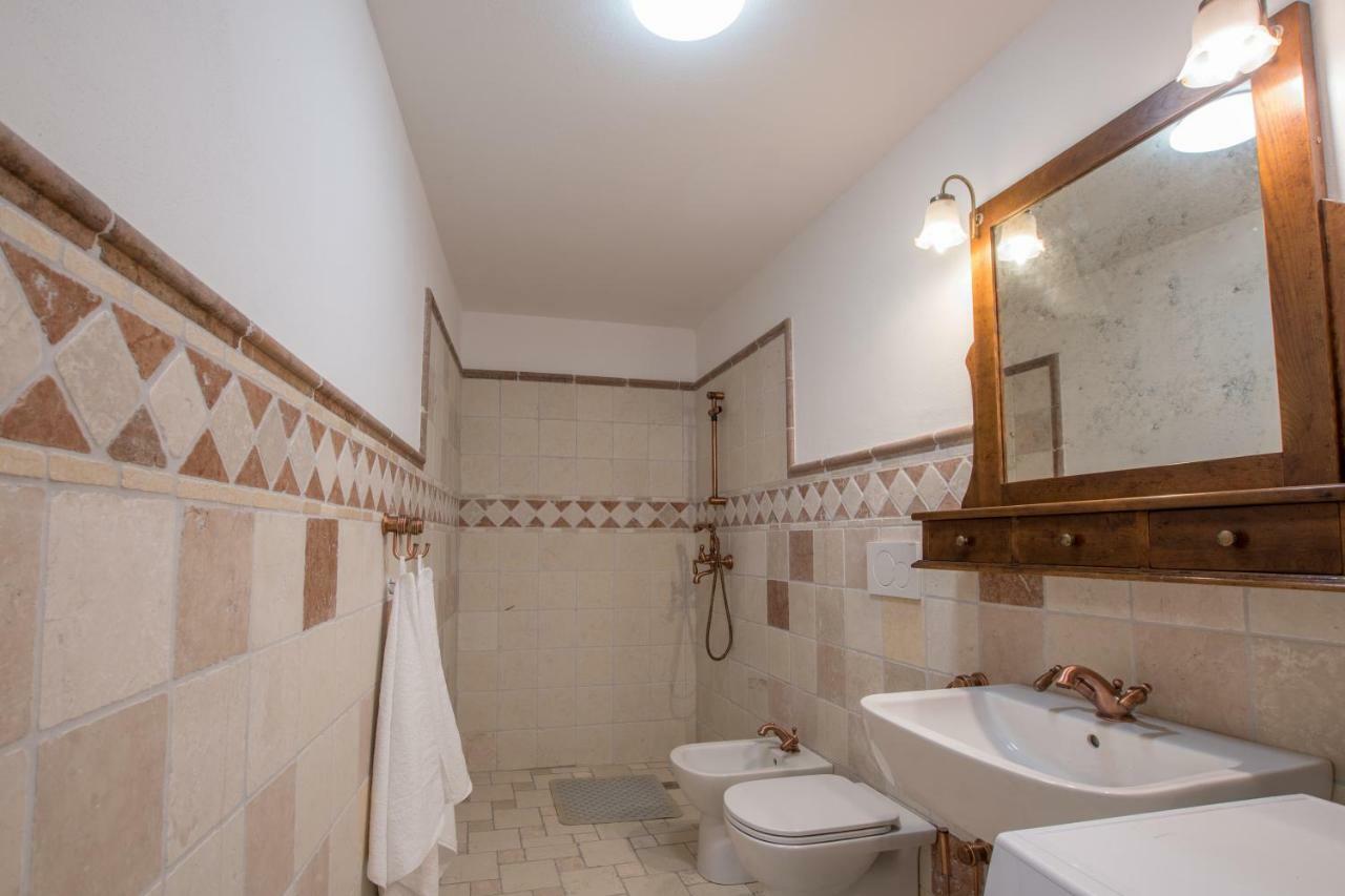 Lana House With Apartments Petrovija Kültér fotó